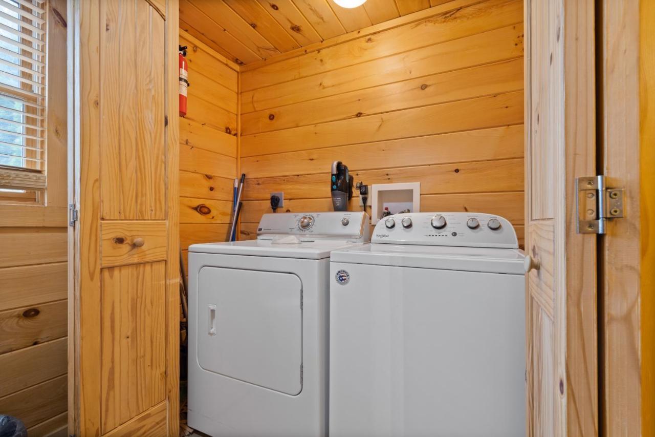 Blue Ridge Bear Bungalow Eksteriør bilde